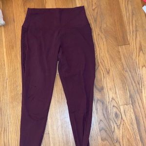 maroon color leggings!!